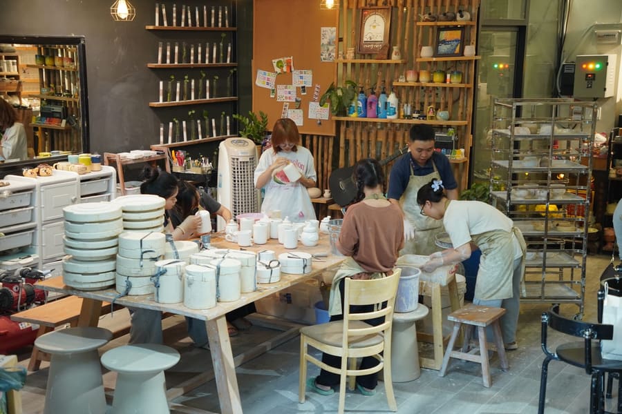 Xưởng gốm thực tế